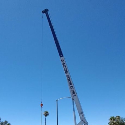 Crane lift Photo